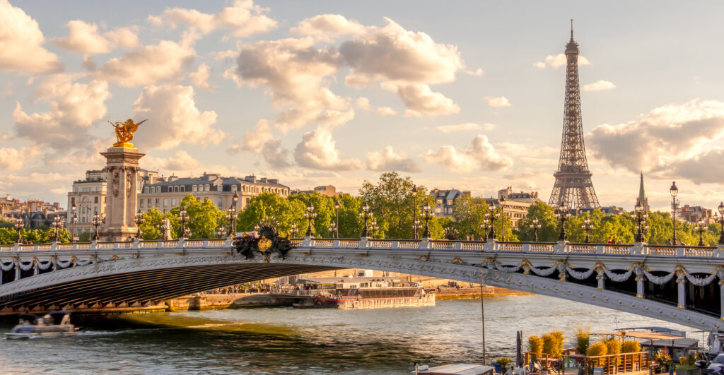 VINTAGE PARIS EIFFEL TOWER Arc De Triomphe & Le Sacre Coeur MARBLE SOUVENIR